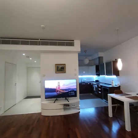 Eira Sauna & Terrace Luxe *